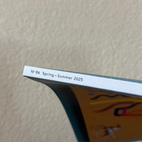 Hermes Le Monde d'Hermes Magazine No 86 Spring Summer 2025 - Picture 2 of 3